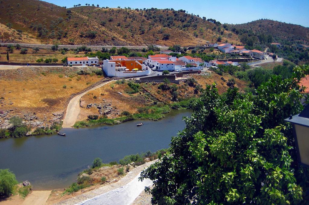 Pensjonat Casa Do Funil Mértola Pokój zdjęcie